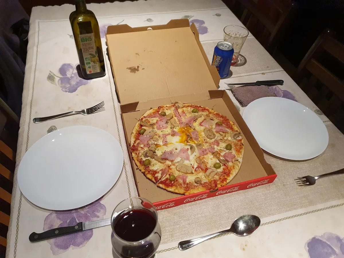 Yowko Pizza, frites